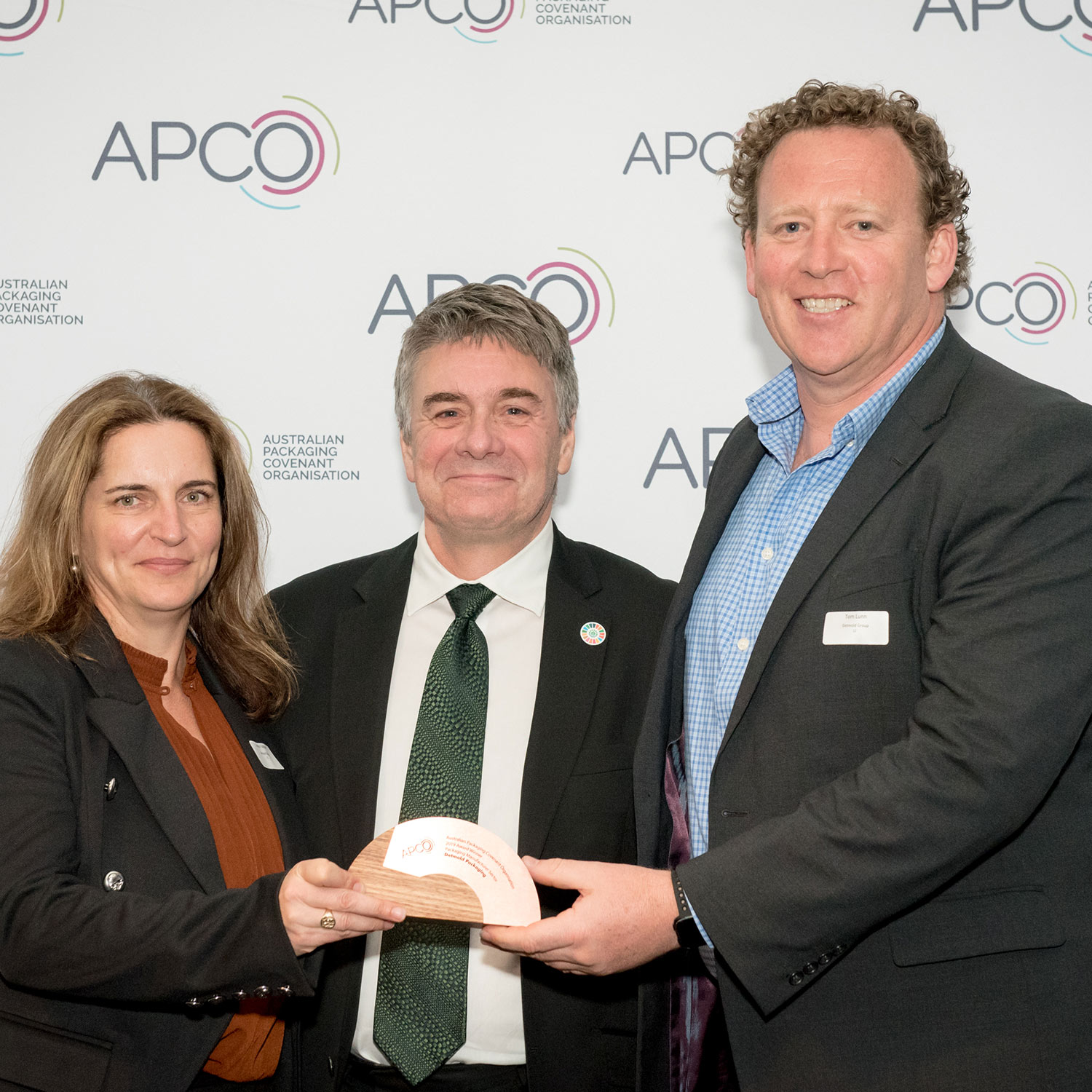 Image of Detmold Group's Anna Falkiner, APCO Director Andrew Petersen, and Detmold Group's Tom Lunn at the APCO Awards 2019